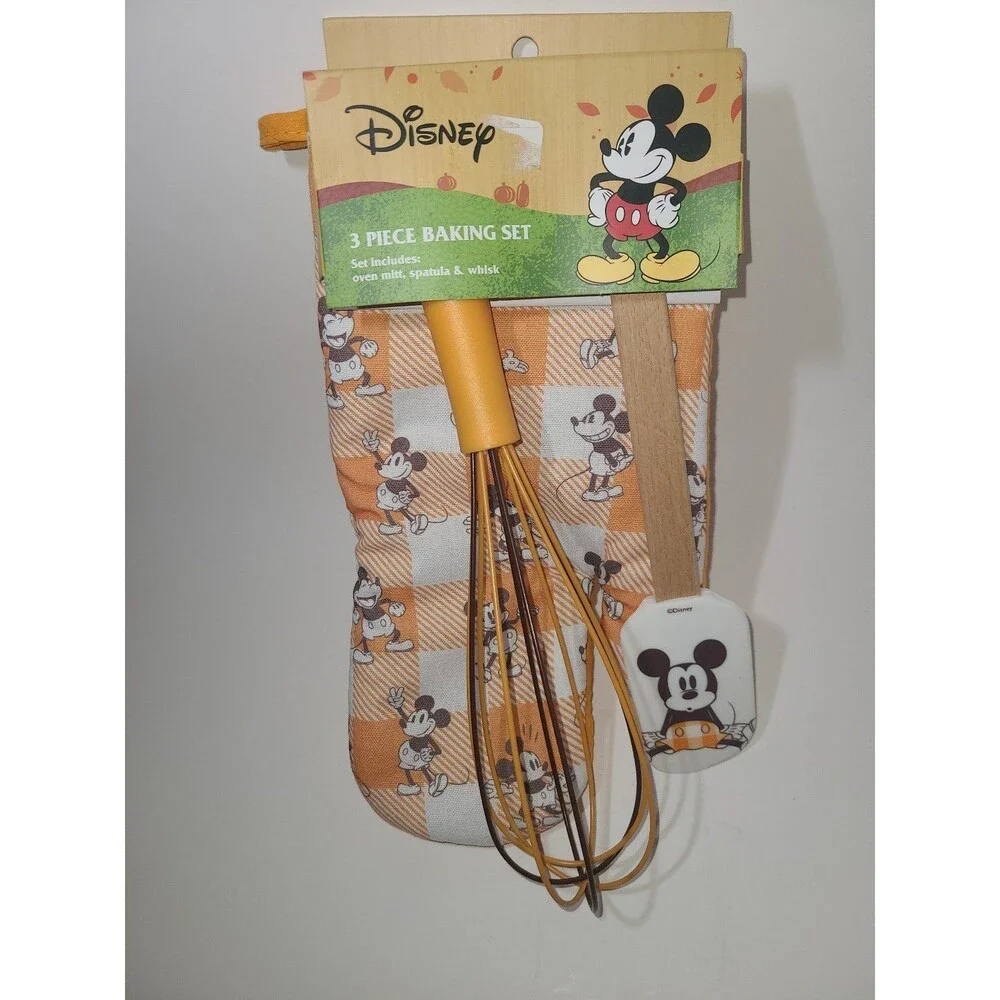 Disney Baking Set, Towel, Whisk, Spatula Fall Colors Mickey Mouse NWT
